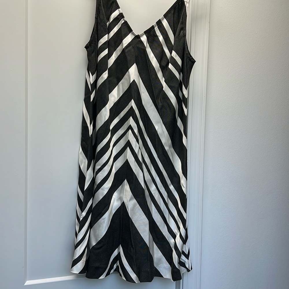 Trina Turk Striped Cayson Dress‎ - Picture 3 of 5